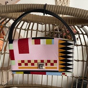 Colorful Geometric VS Y2K Clutch